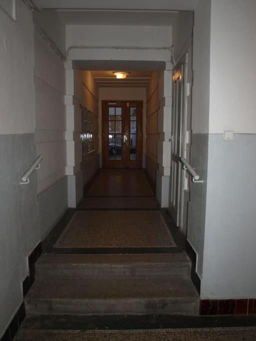 Apartment In Praha 3 Prague Exterior photo